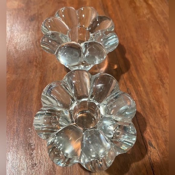 Vintage Heisey Glass Crystolite Rosette Pair of Candle Holders - Picture 5 of 9